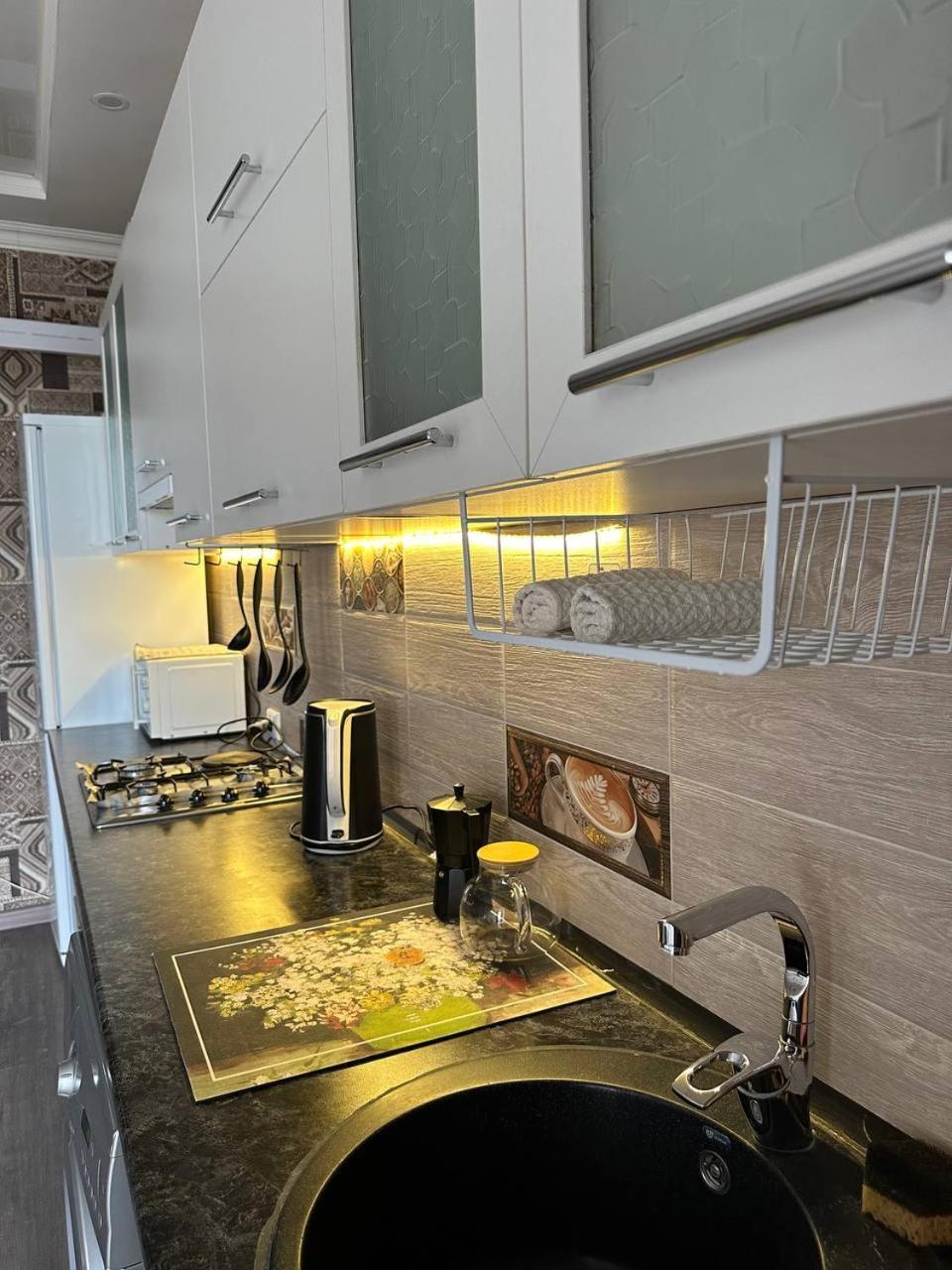 Apartment With City View On Sydykova St. 123 Bichkek Extérieur photo
